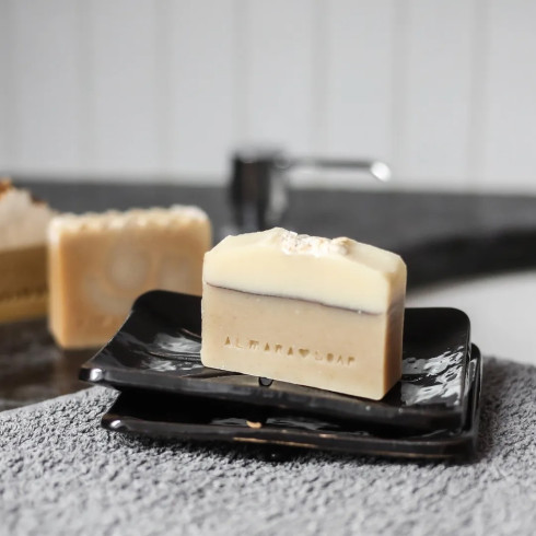 Obdĺžniková mydelnička NOVA - Čierna