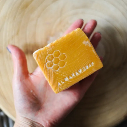 Přírodní mýdlo - Medový Květ 100g