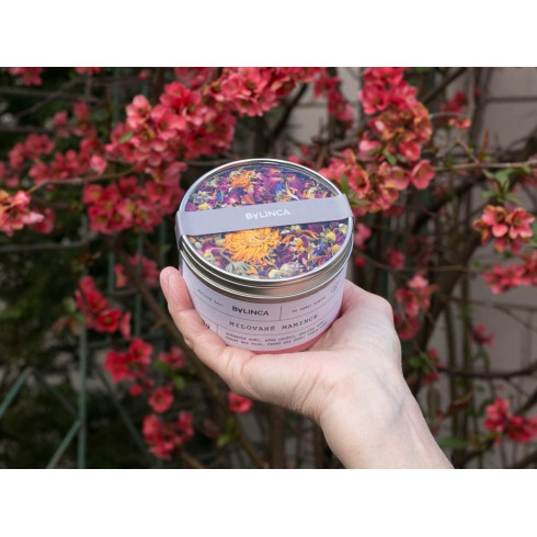 Bylinkový čaj - Milovanej mamičke 50g, sypaný v plechovke  Bylinkový čaj - Milovanej mamičke 50g, sypaný v plechovke