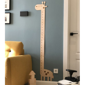 Drevený meter na stenu - Žirafa 150cm