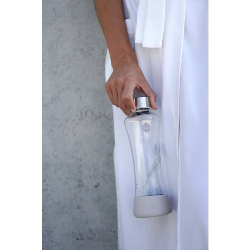 Sklenená Fľaša EQUA Squeeze Feather, 550ml