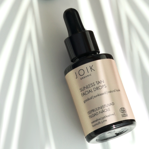 Exkluzívne samoopaľovacie kvapky na tvár - Sunless Tan Facial Drops, 30ml Exkluzívne samoopaľovacie kvapky na tvár - Sunless Tan Facial Drops, 30ml