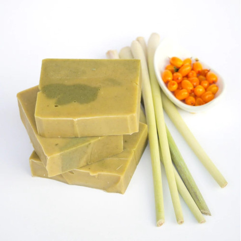 Prírodné mydlo - Tea tree & lemongras s rakytníkom 100g Prírodné mydlo - Tea tree & lemongras s rakytníkom 100g