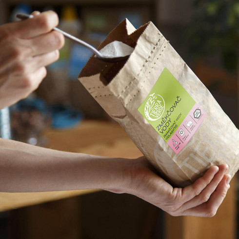 Zmäkčovač vody 850g